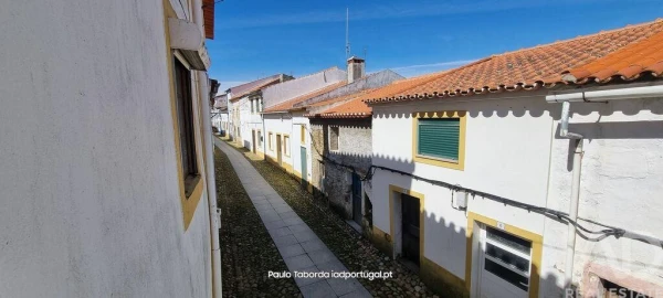 Moradia T3 para Venda em Montalvão