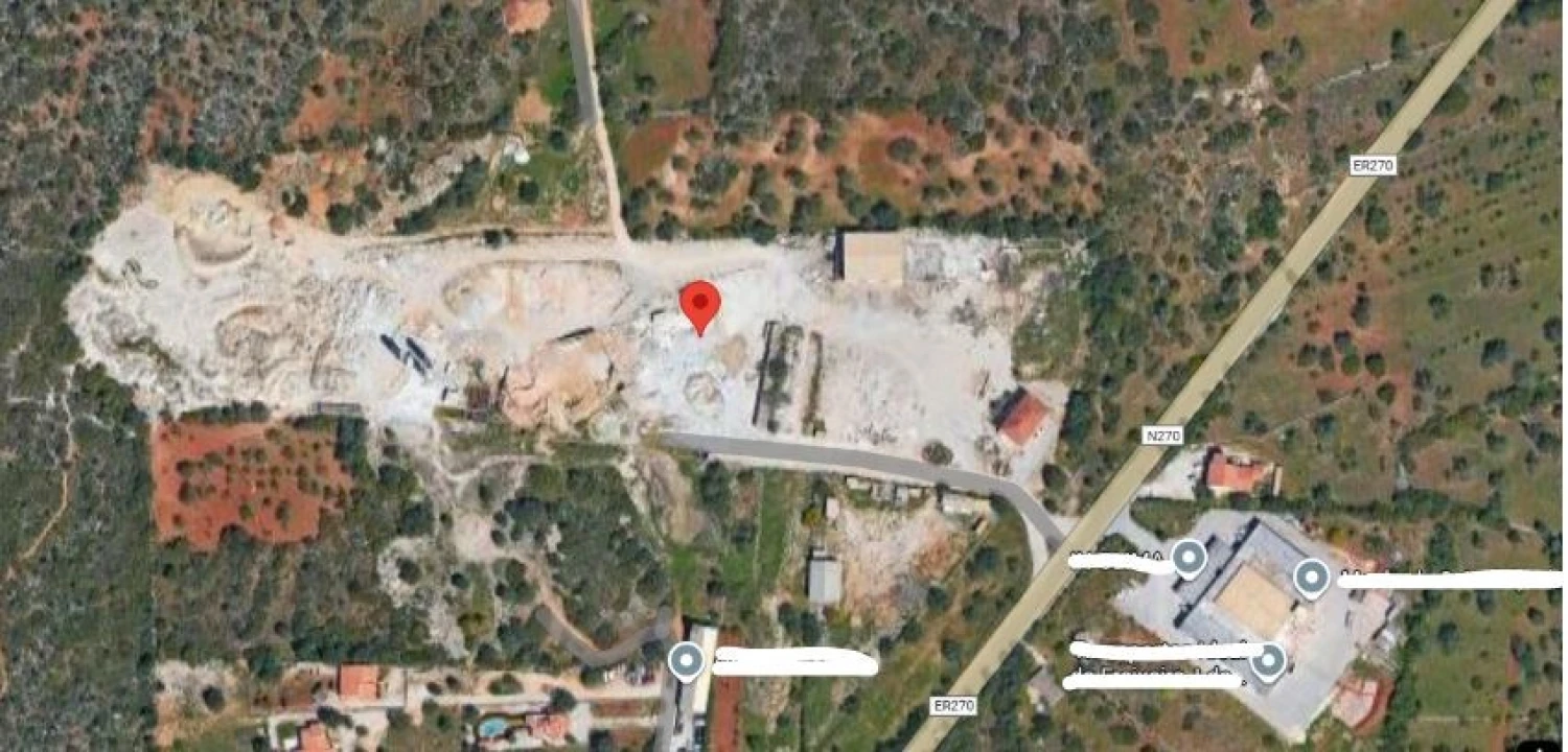 Terreno para Venda em Boliqueime Foto 1
