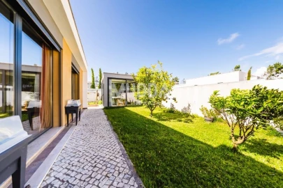 Moradia T3 para Venda em Foz do Arelho