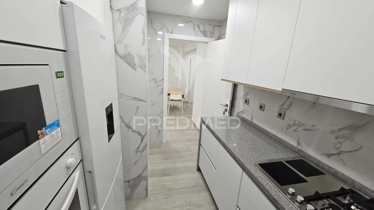 Apartamento T2 para Venda em Falagueira-Venda Nova Foto 4