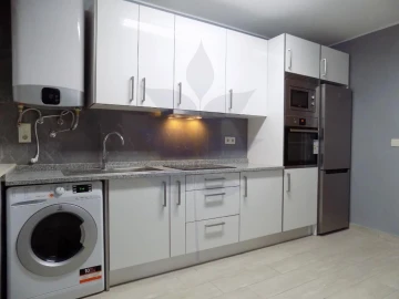 Apartamento T1 para Arrendamento em São Vitor (Braga)
