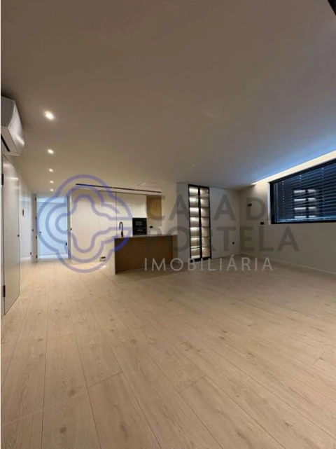Apartamento T2 para Venda em Gondomar (São Cosme), Valbom e Jovim