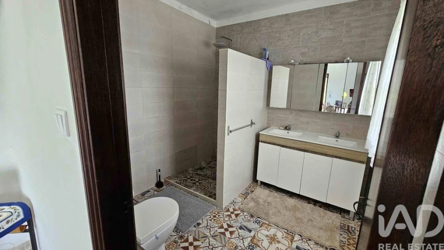 Moradia T5 para Venda em Maçãs de D. Maria Foto 9