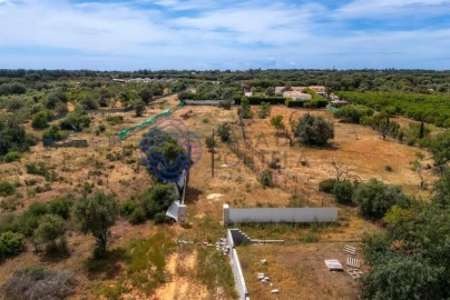 Terreno para Venda em Quarteira