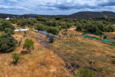 Terreno para Venda em Quarteira