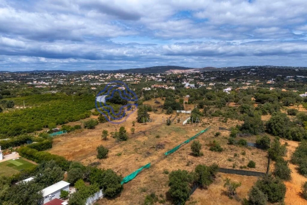 Terreno para Venda em Quarteira Foto 31