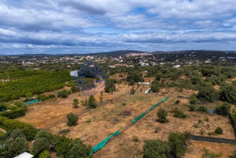 Terreno para Venda em Quarteira Foto 32