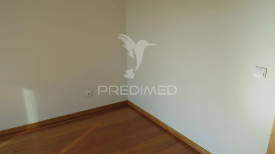 Apartamento T4 para Venda em São Martinho Foto 17