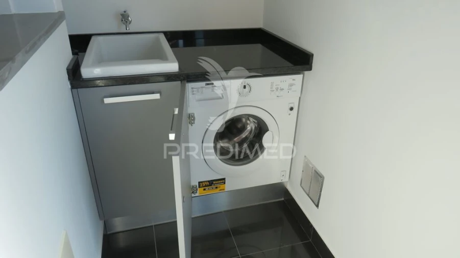 Apartamento T4 para Venda em São Martinho Foto 8