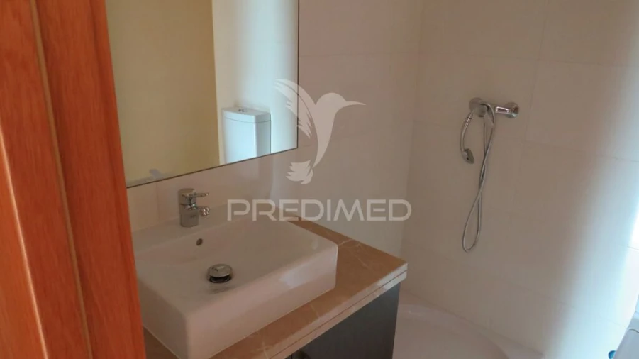 Apartamento T4 para Venda em São Martinho Foto 18