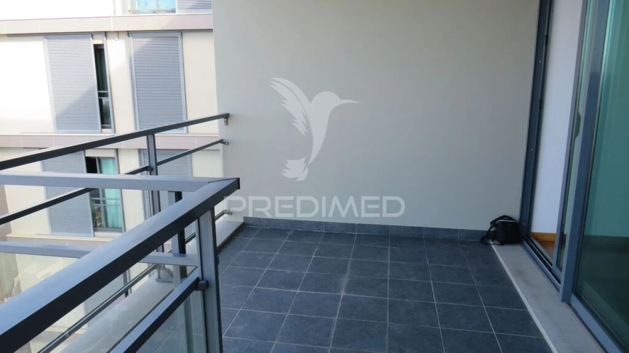 Apartamento T4 para Venda em São Martinho Foto 2