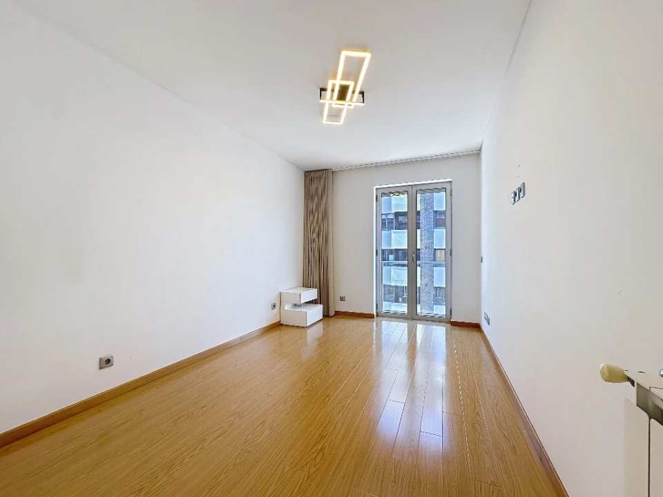 Apartamento T3 para Venda em Santo Antonio dos Olivais Foto 8