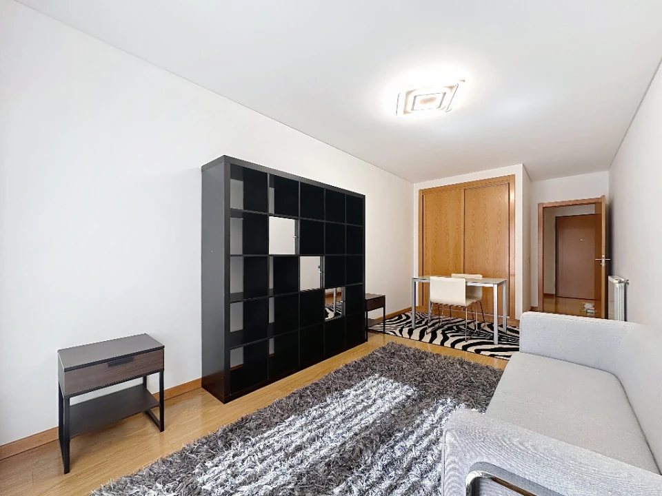 Apartamento T3 para Venda em Santo Antonio dos Olivais Foto 6