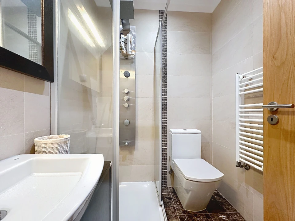 Apartamento T3 para Venda em Santo Antonio dos Olivais Foto 14