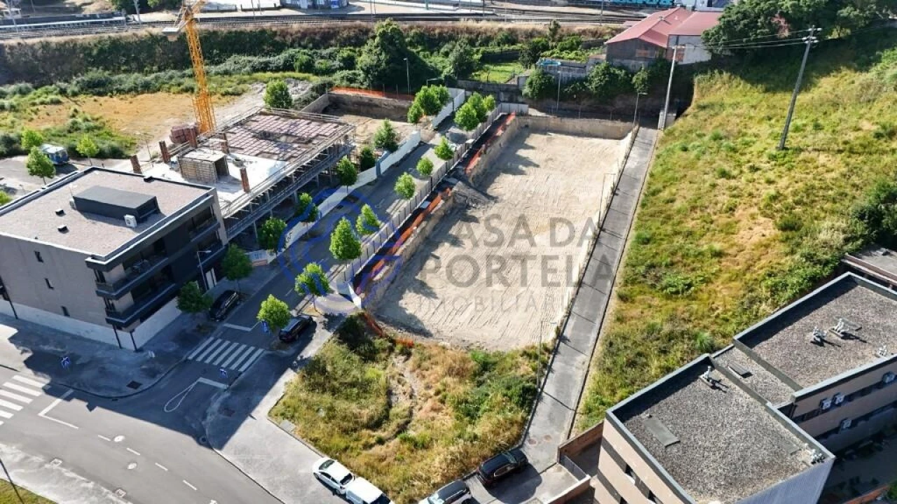 Apartamento T2 para Venda em Aguas Santas Foto 16