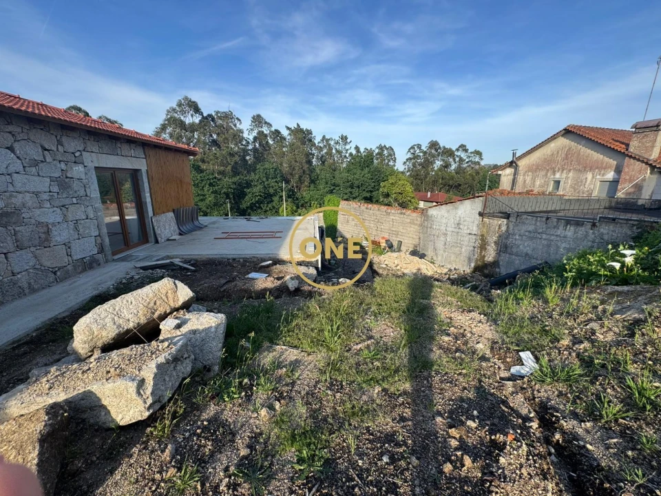 Moradia T3 para Venda em Durrães e Tregosa Foto 11