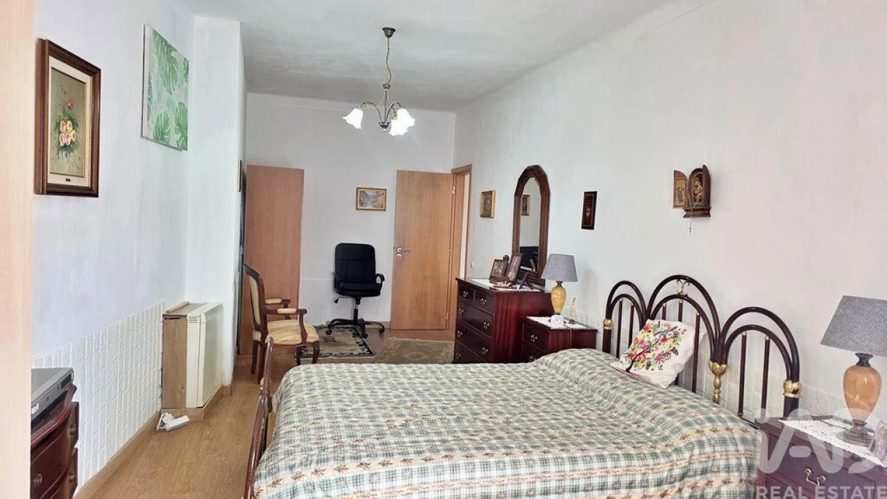 Moradia T1 para Venda em Lamas e Cercal Foto 21
