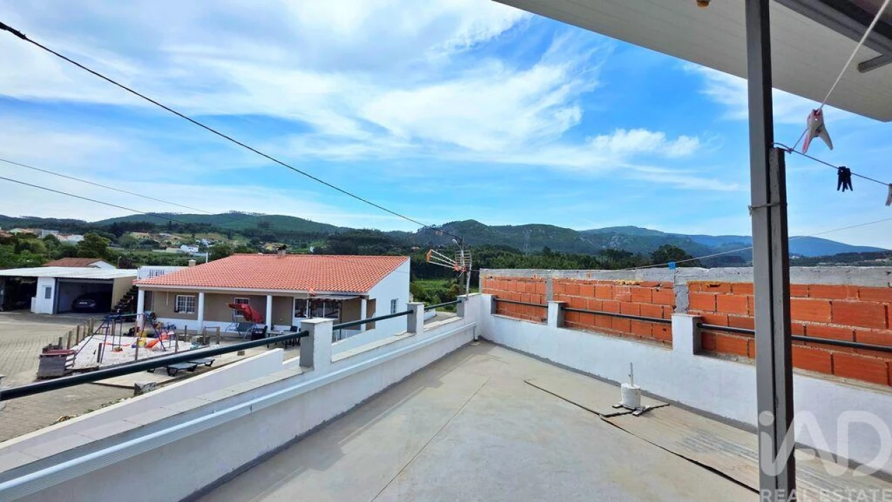 Moradia T1 para Venda em Lamas e Cercal Foto 6