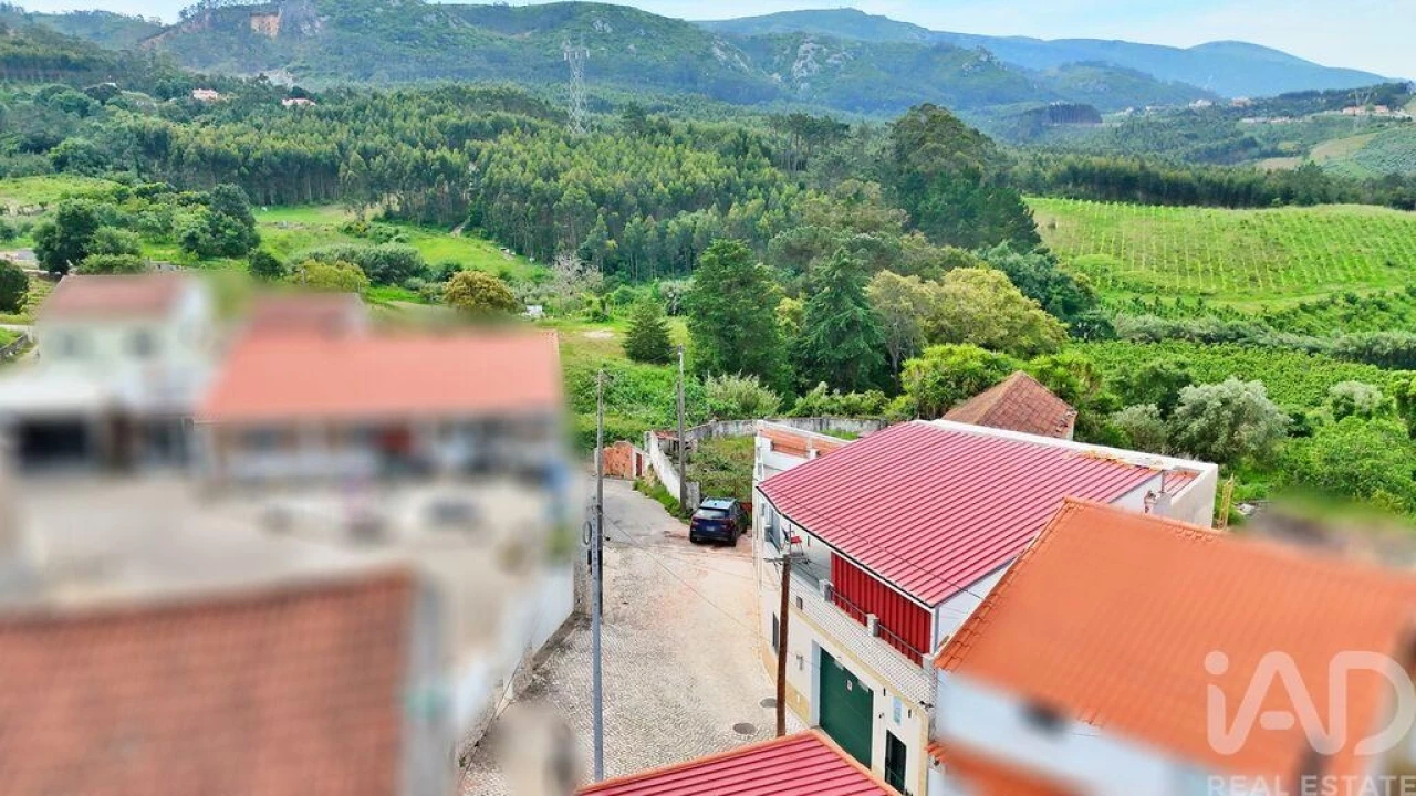 Moradia T1 para Venda em Lamas e Cercal Foto 3