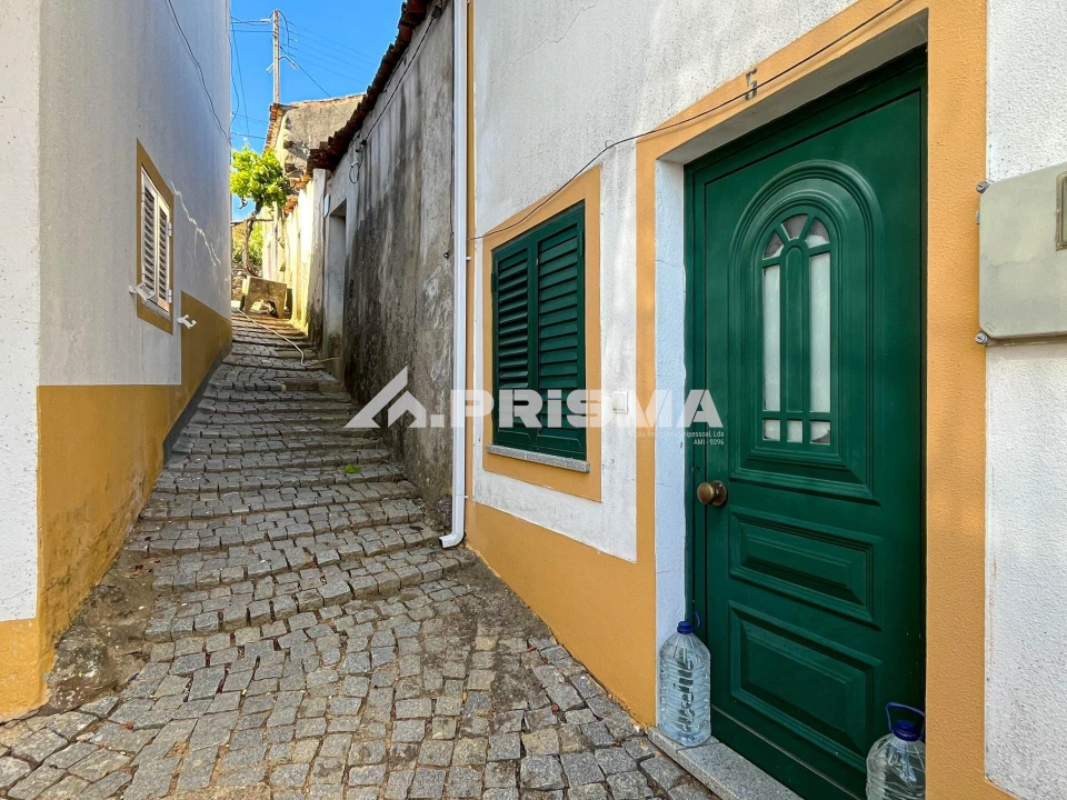 Moradia T2 para Venda em Fratel Foto 22