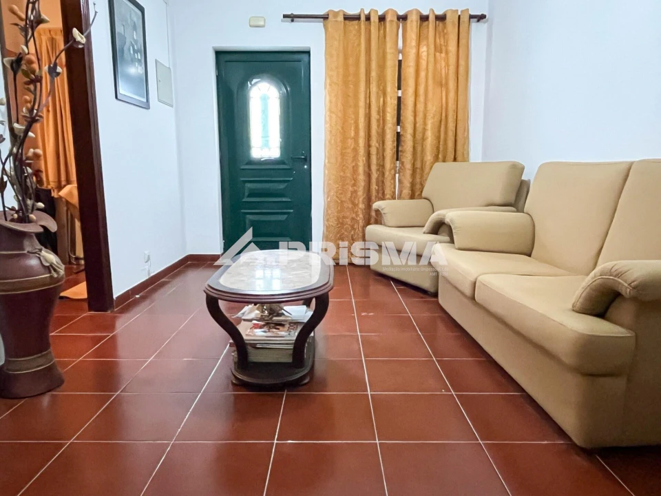 Moradia T2 para Venda em Fratel Foto 7
