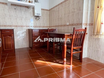 Moradia T2 para Venda em Fratel