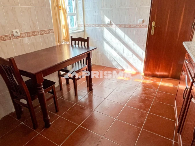Moradia T2 para Venda em Fratel Foto 4