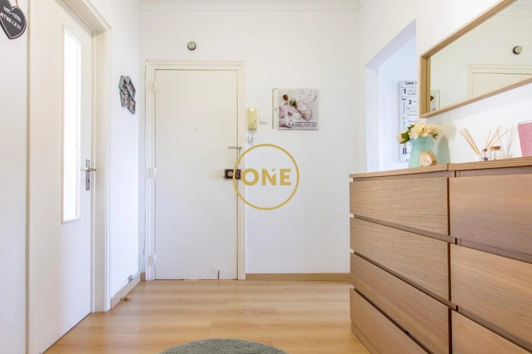 Apartamento T2 para Venda em Seixal, Arrentela e Aldeia de Paio Pires Foto 4