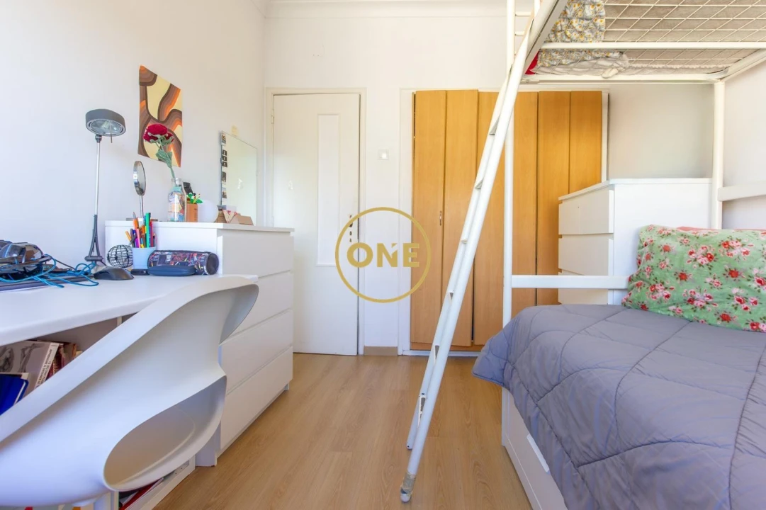 Apartamento T2 para Venda em Seixal, Arrentela e Aldeia de Paio Pires Foto 9