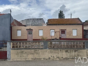 Moradia para Venda em Sado