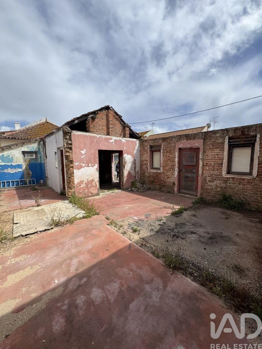 Moradia para Venda em Sado Foto 8