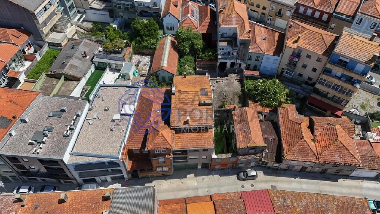 Apartamento T2 para Venda em Cedofeita, Santo Ildefonso, Sé, Miragaia, São Nicolau e Vitória Foto 34