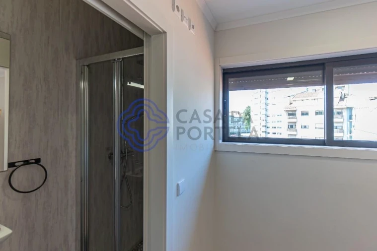 Apartamento T2 para Venda em Cedofeita, Santo Ildefonso, Sé, Miragaia, São Nicolau e Vitória Foto 29