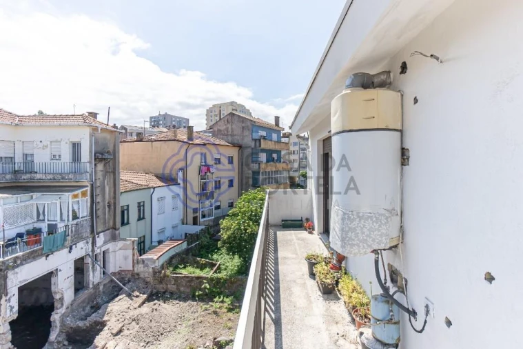 Apartamento T2 para Venda em Cedofeita, Santo Ildefonso, Sé, Miragaia, São Nicolau e Vitória Foto 21