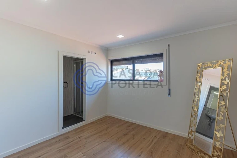Apartamento T2 para Venda em Cedofeita, Santo Ildefonso, Sé, Miragaia, São Nicolau e Vitória Foto 26
