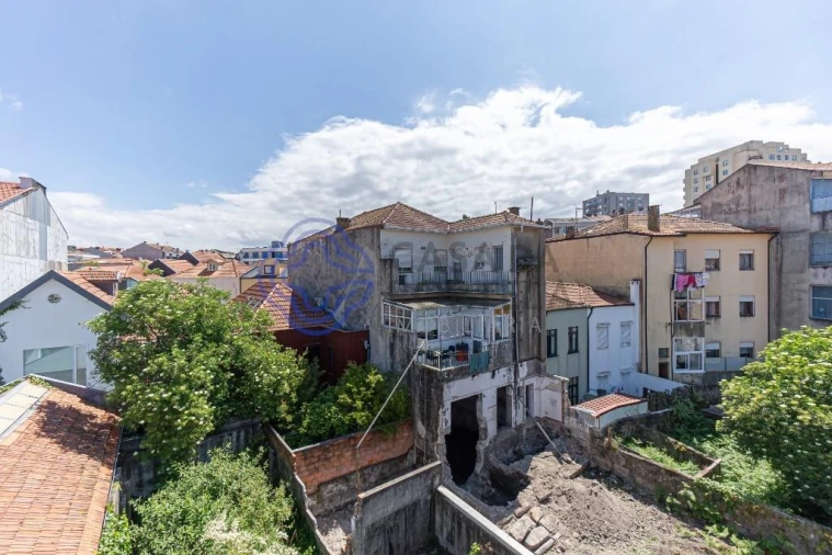 Apartamento T2 para Venda em Cedofeita, Santo Ildefonso, Sé, Miragaia, São Nicolau e Vitória Foto 22