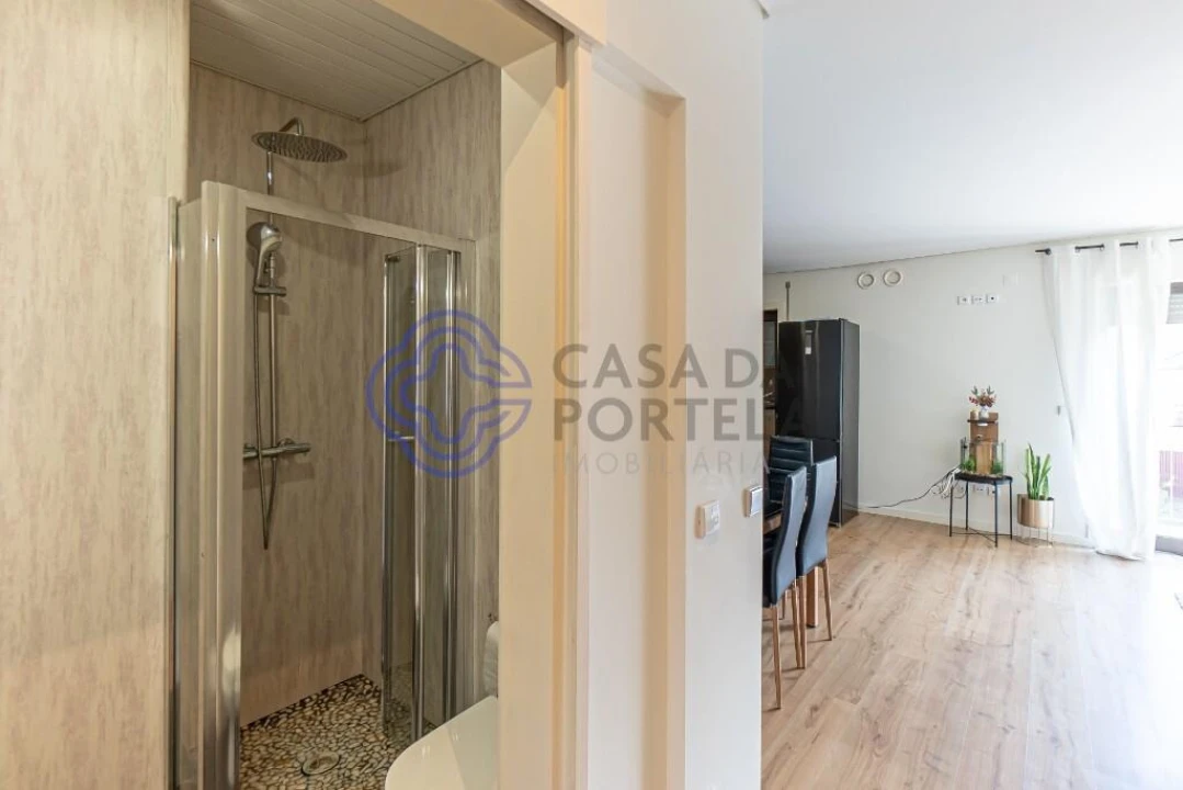 Apartamento T2 para Venda em Cedofeita, Santo Ildefonso, Sé, Miragaia, São Nicolau e Vitória Foto 11