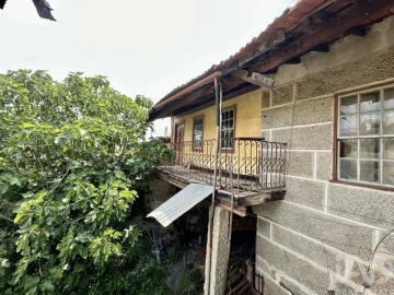 Moradia para Venda em Senhorim