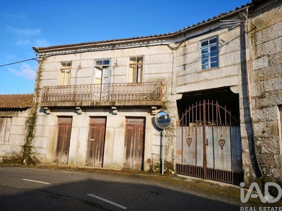 Moradia para Venda em Senhorim Foto 1