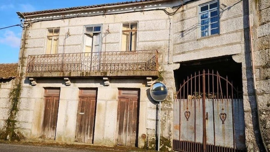 Moradia para Venda em Senhorim