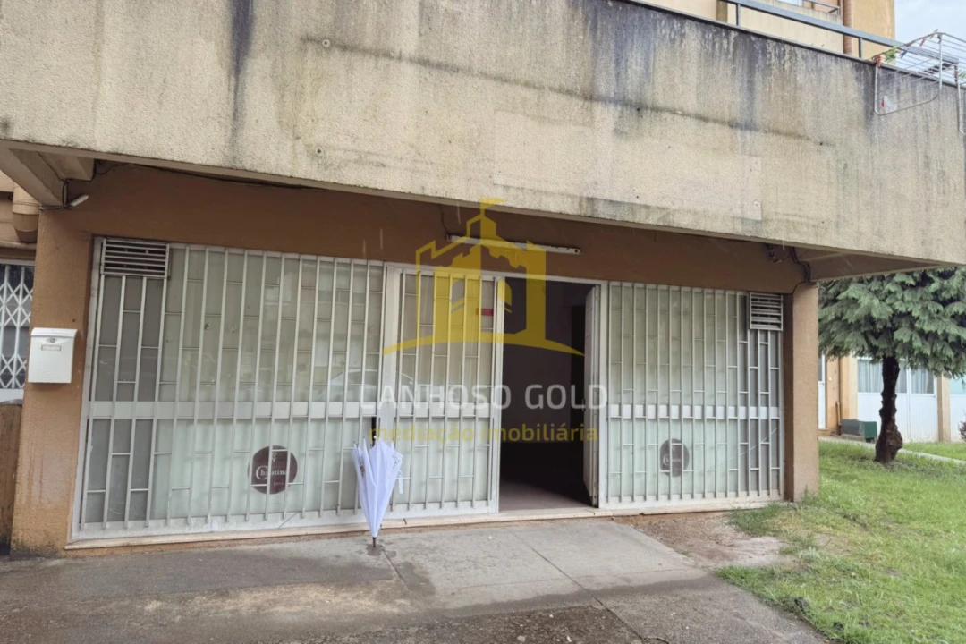 Loja para Venda em Lomar e Arcos Foto 2