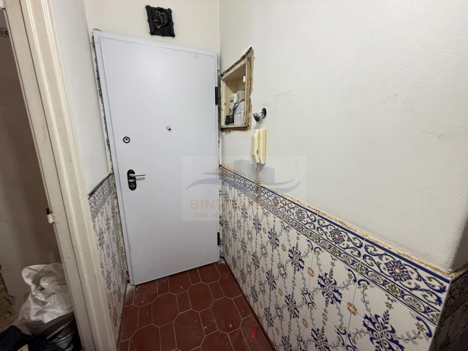 Apartamento T1 para Venda em Águas Livres Foto 11