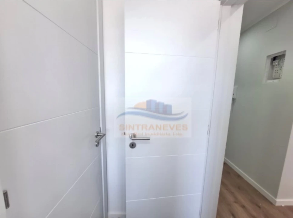 Apartamento T1 para Venda em Águas Livres Foto 12