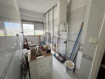 Apartamento T1 para Venda em Águas Livres