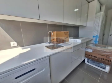 Apartamento T1 para Venda em Águas Livres