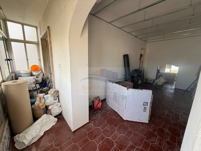 Apartamento T1 para Venda em Águas Livres Foto 3