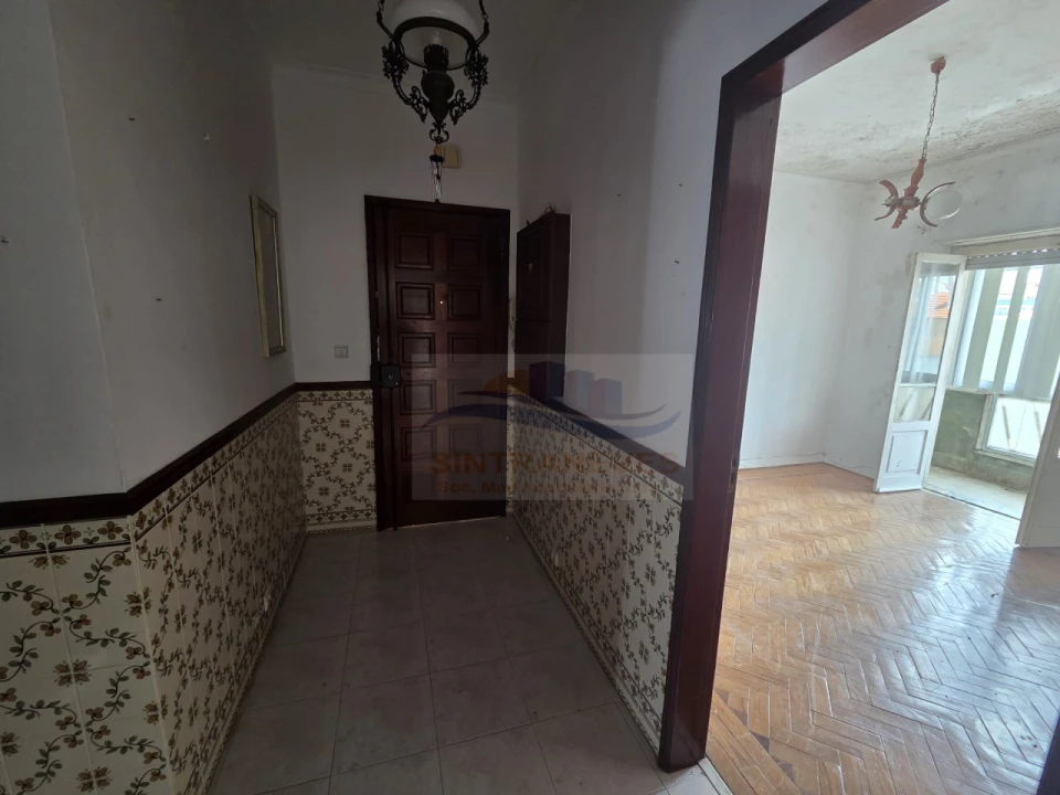 Apartamento T2 para Venda em Mina de Água Foto 1