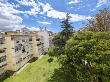 Apartamento T2 para Venda em Póvoa de Santa Iria e Forte da Casa