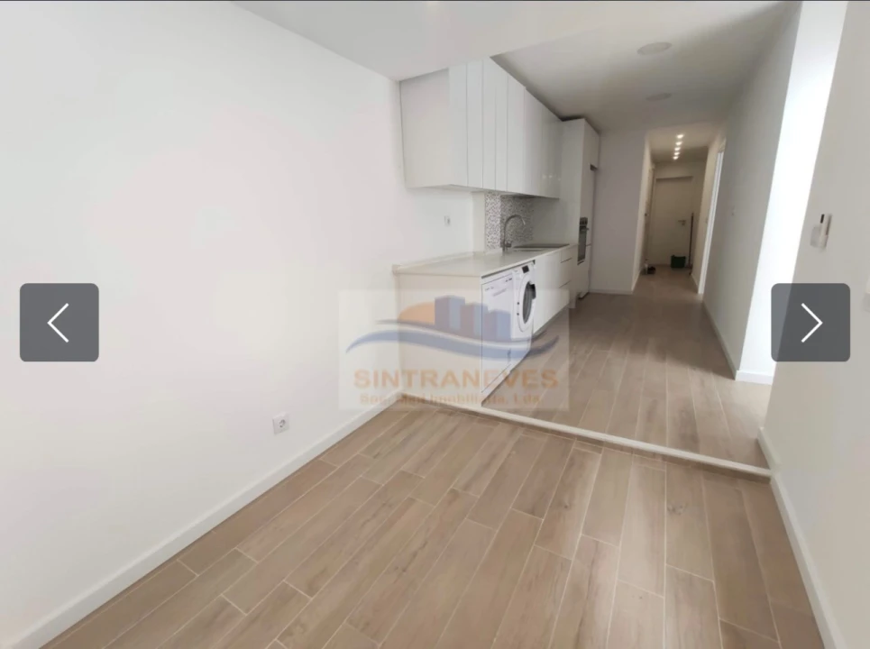 Apartamento T3 para Venda em Águas Livres Foto 3
