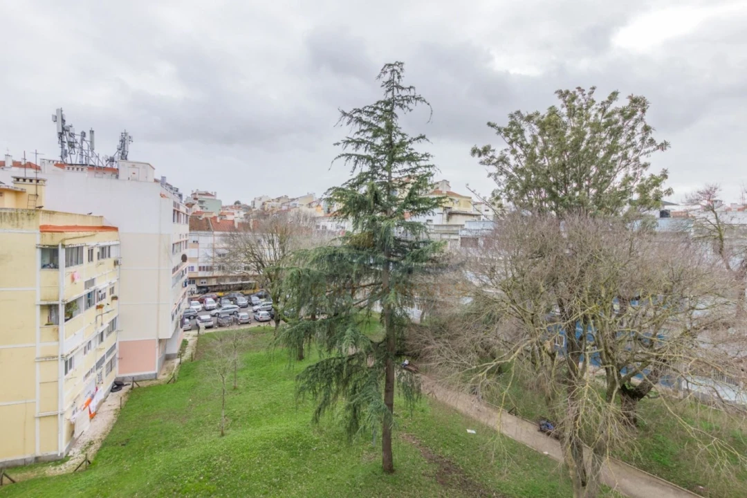Apartamento T2 para Venda em Águas Livres Foto 22
